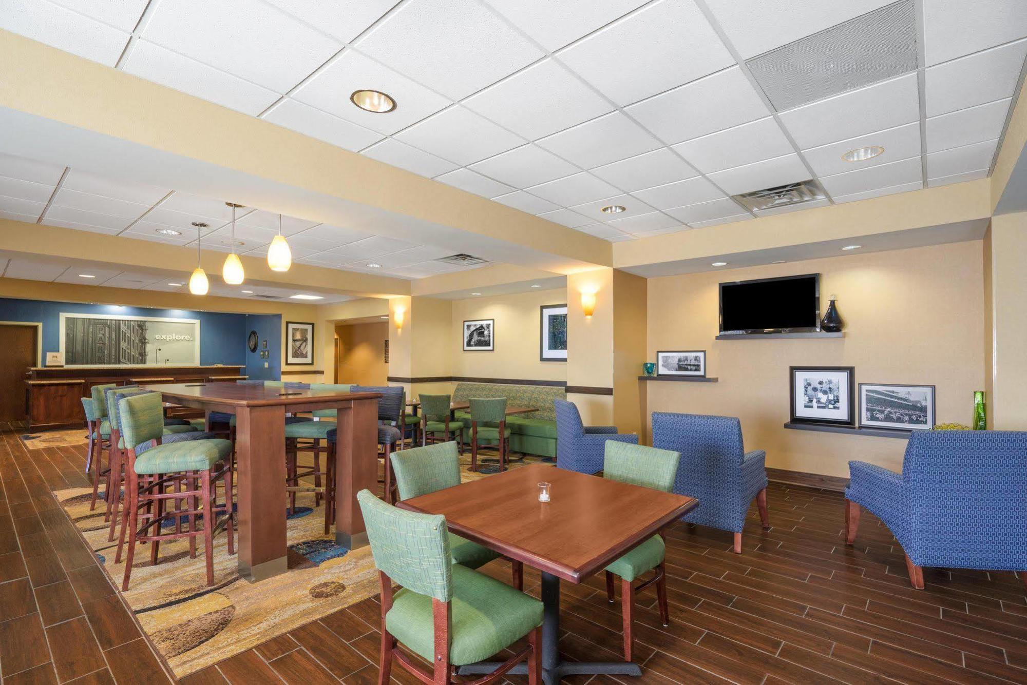 Hampton Inn Maysville Eksteriør billede