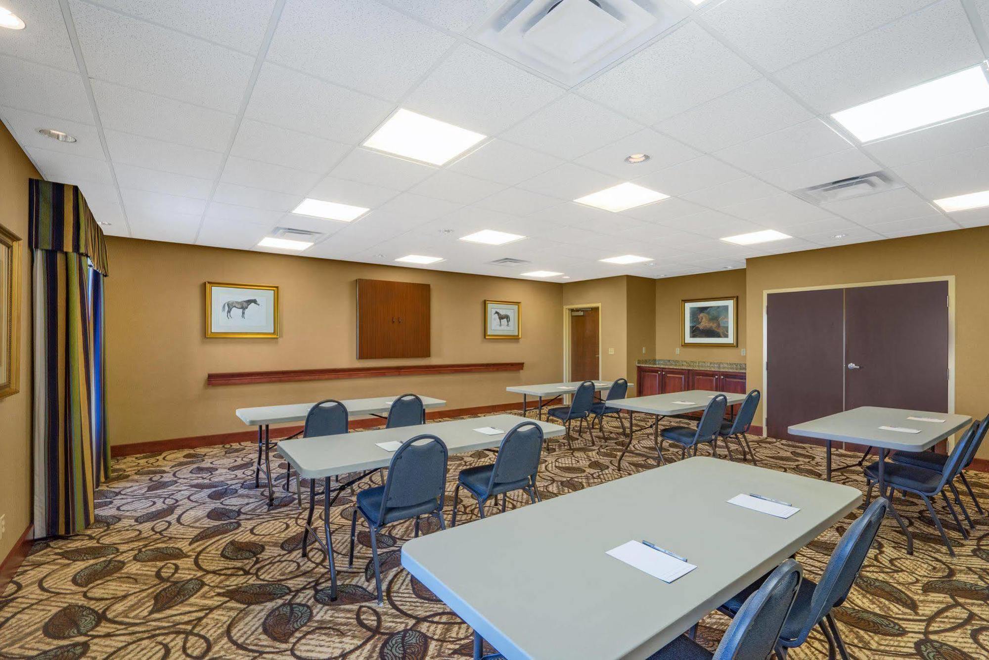 Hampton Inn Maysville Eksteriør billede